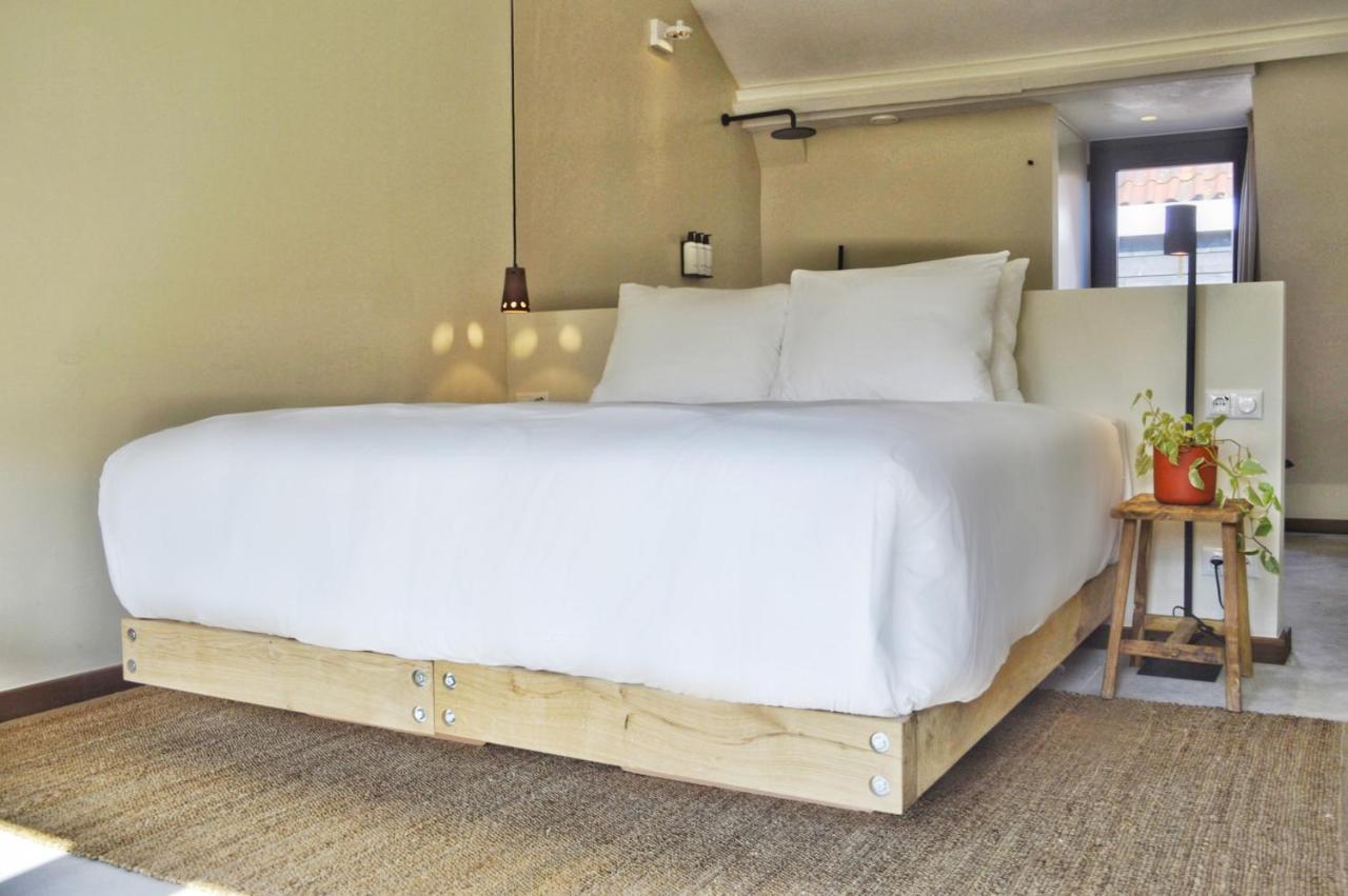 Van Heeckeren Apartments & Suites Nes Нес Екстер'єр фото